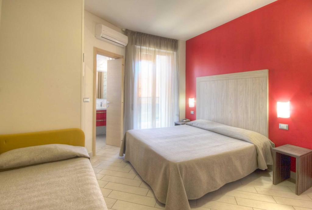 Hotel Sydney San Benedetto del Tronto Habitación foto